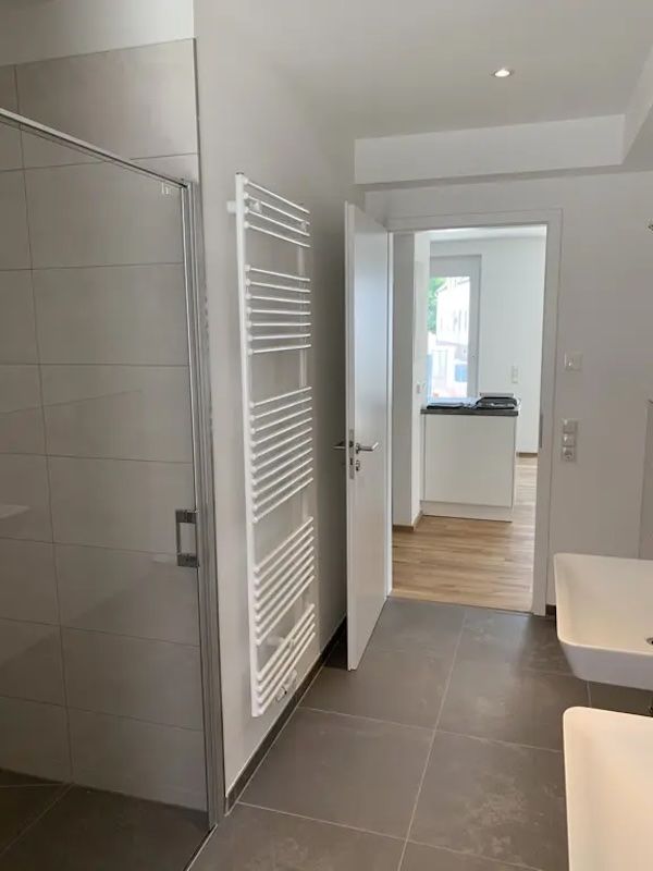  Nice & Awesome Suite Located In Römerberg  -  Nice & awesome suite located in Römerberg  - Gallery -  6