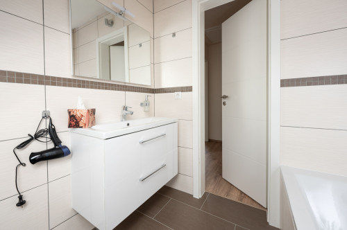 Your own little world to unwind and feel at ease.m in Residential House - Kirn