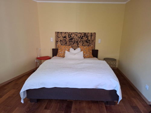 Idyllically located and furnished apartment in the island house - Gallery - 11