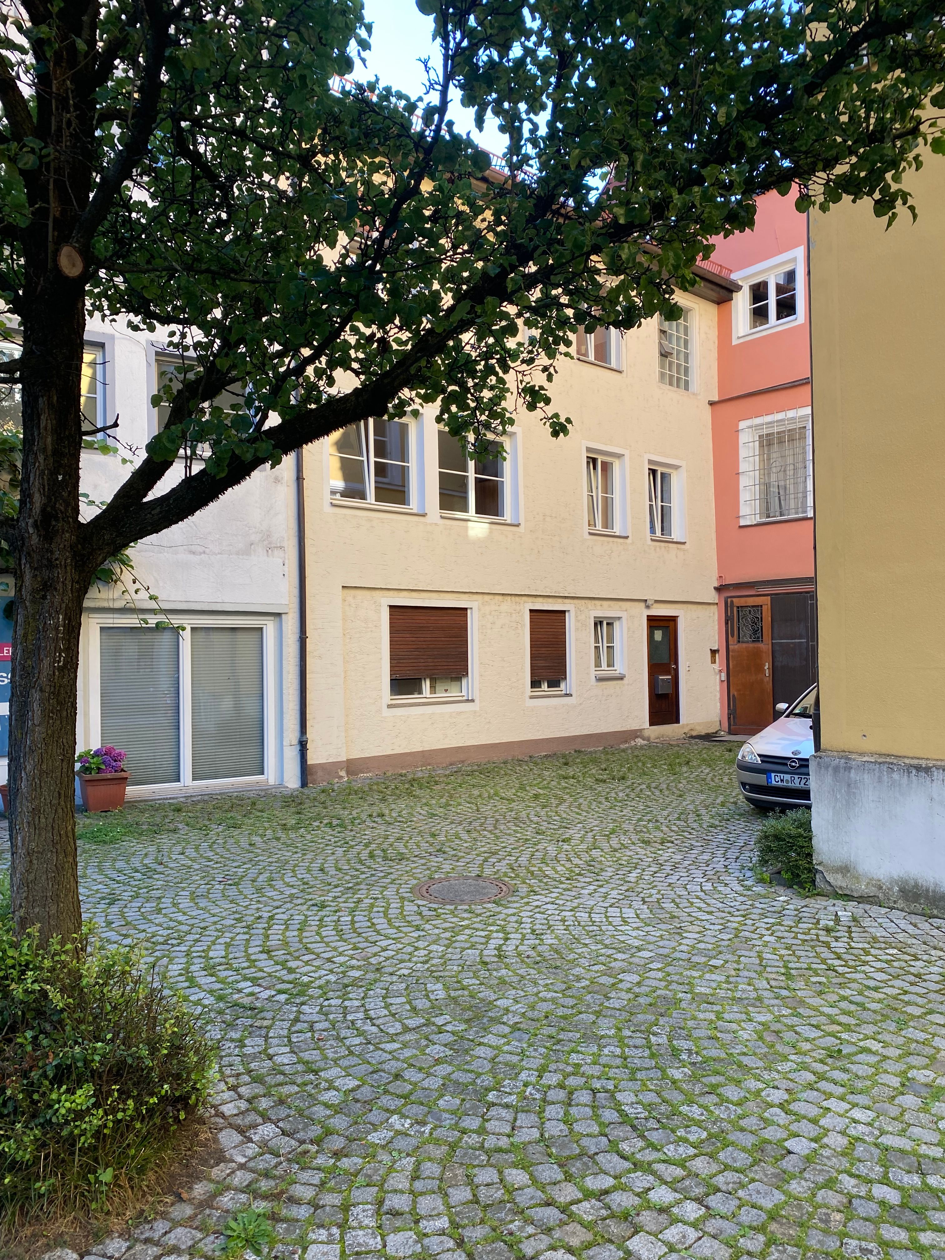 Idyllically Located And Furnished Apartment In The Island House - 13