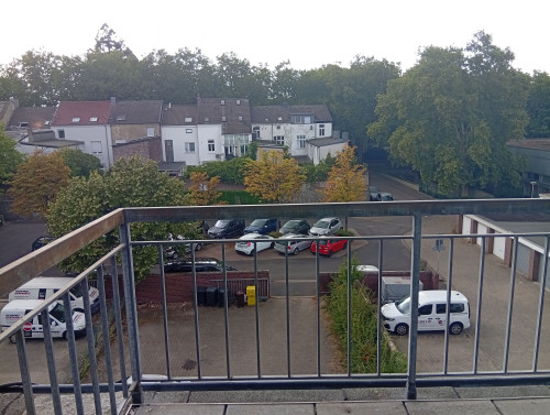 Apartment near the old town with balcony, quiet location, close to the market