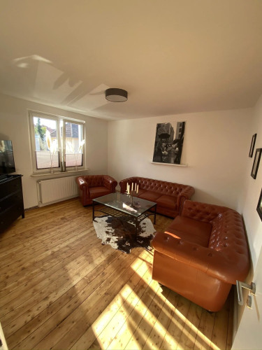 Bright, gorgeous flat