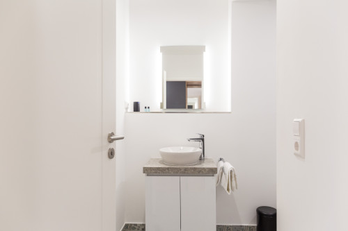 Furnished Apartment with Wi-Fi near Achern, Bühl, Baden-Baden & Strasbourg – Ideal for Business & Long-Term Stays