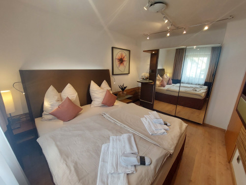 Living ambience apartment 1st floor 2-room kitchen/bathroom