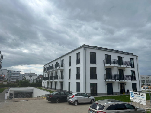 2 rooms, fully mobilized, maximum comfort, all extras, internet, washing machine, car parking space, full equipment - Gallery - 18