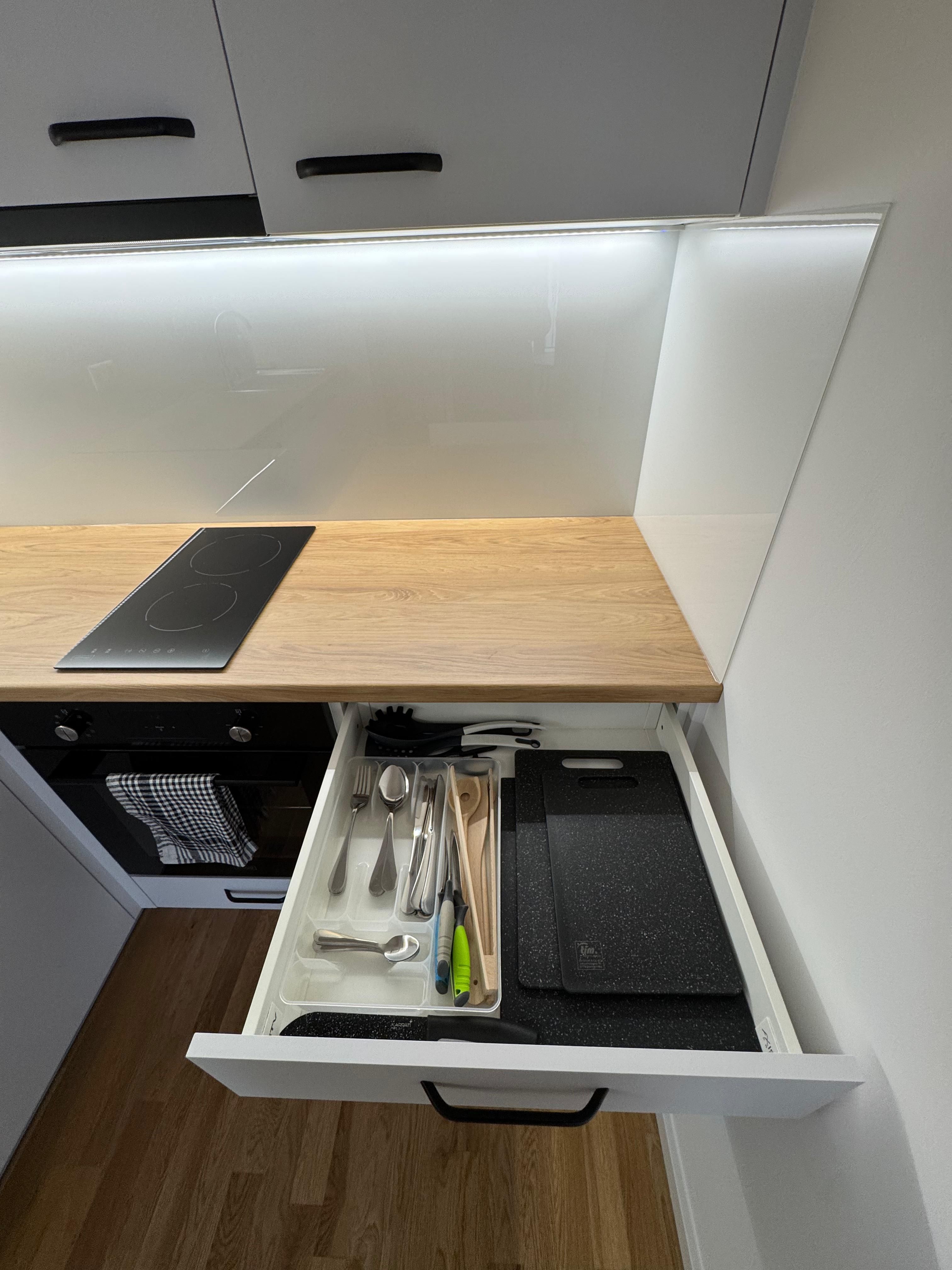 2 Rooms, Fully Mobilized, Maximum Comfort, All Extras, Internet, Washing Machine, Car Parking Space, - 7