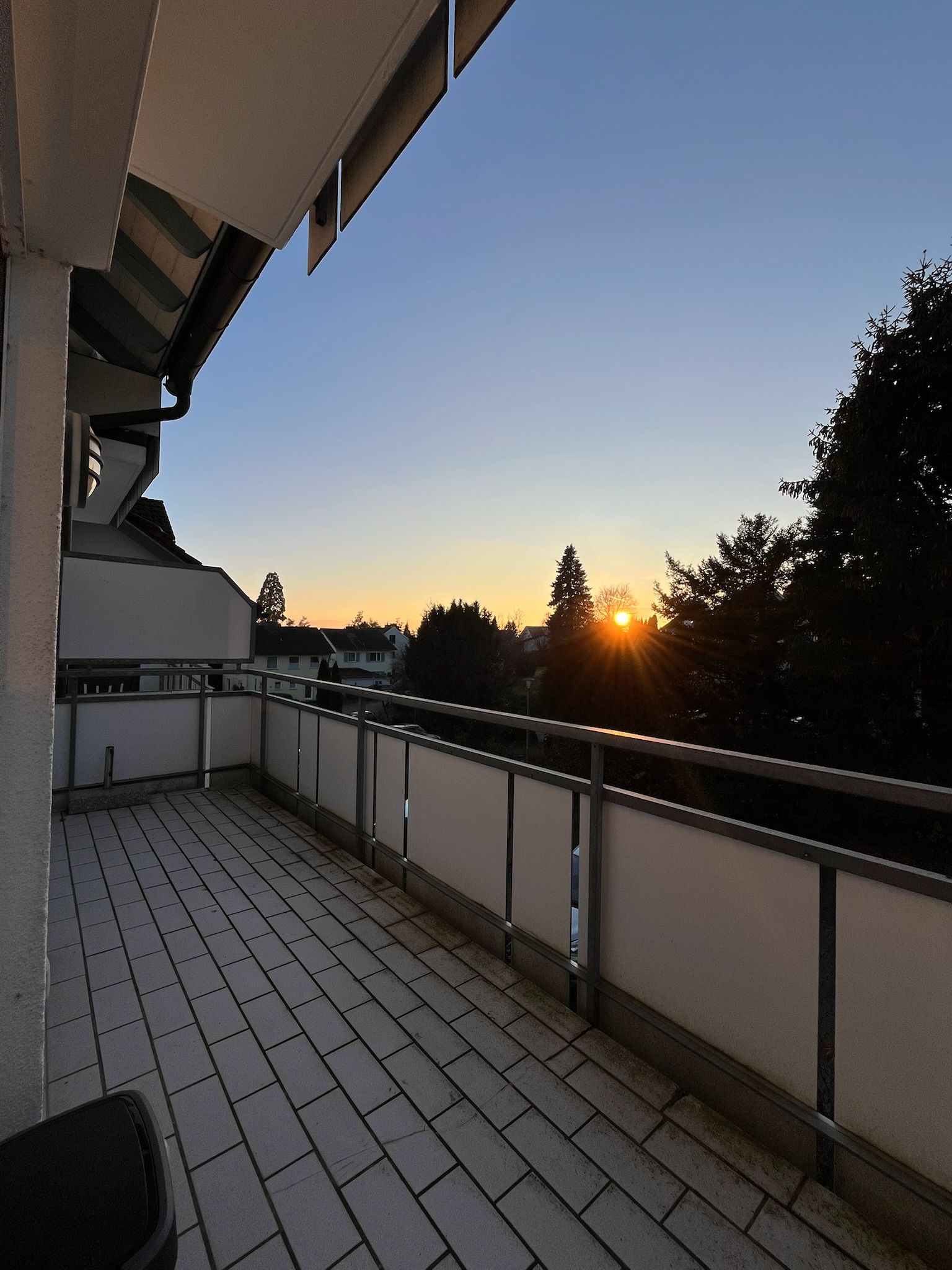 Stylish, Furnished Apartment With Balcony And Fitted Kitchen Near The Lake - Stylish, furnished apartment with balcony and fitted kitchen near the lake - Gallery - 5