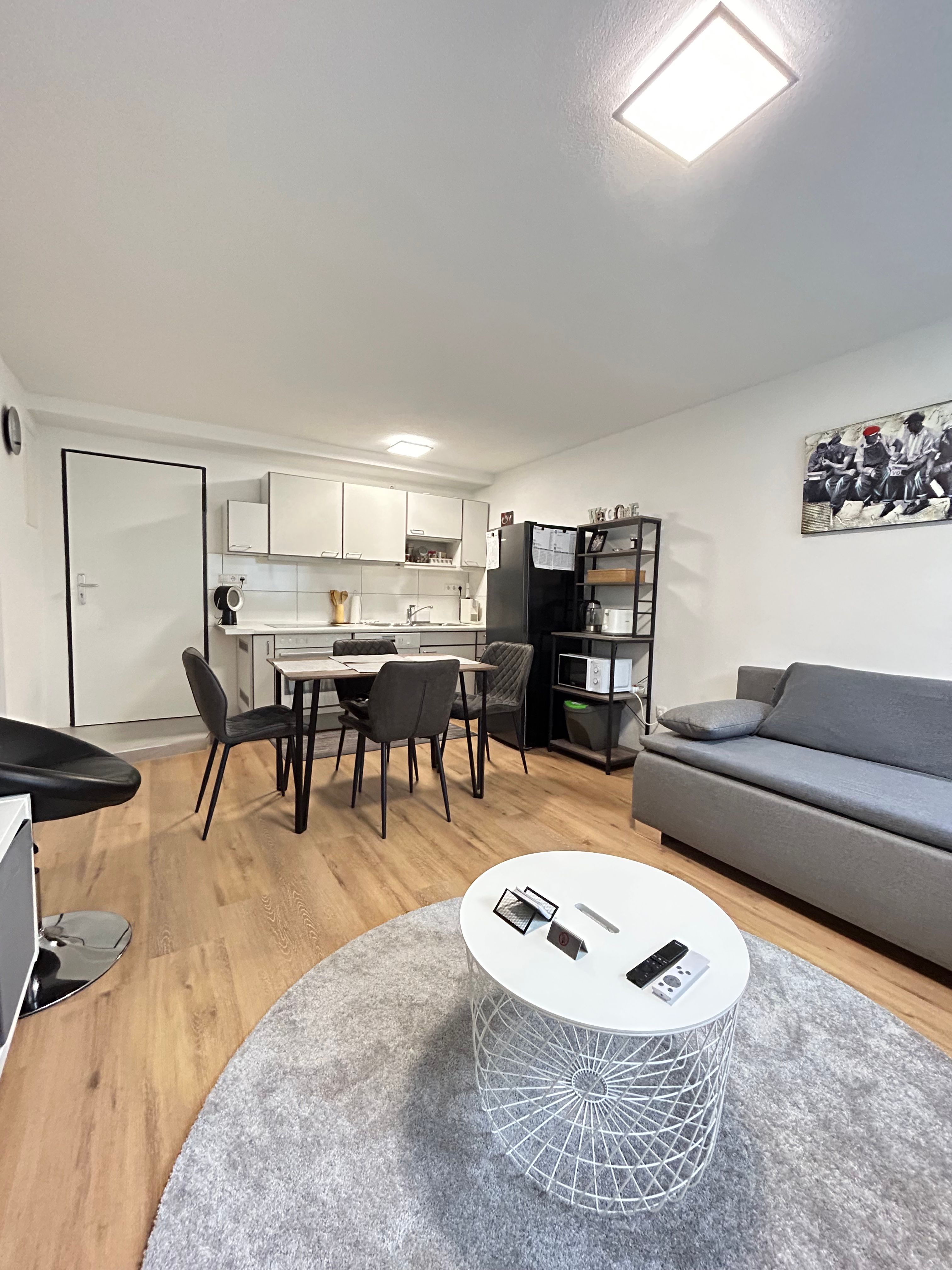  Lovely Guest Apartment In Remseck Am Neckar  -  Lovely Guest Apartment in Remseck am Neckar  - Gallery -  3