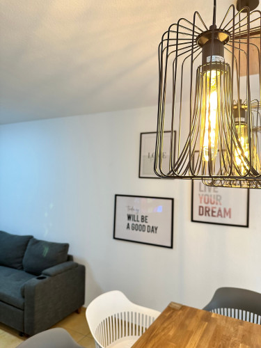 Business-Apartment AMAO-Stays I 100sqm I center I 3 floors I king-size beds I Netflix - Gallery - 23