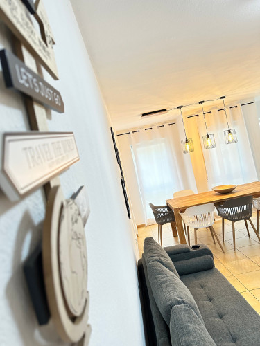 Business-Apartment AMAO-Stays I 100sqm I center I 3 floors I king-size beds I Netflix - Gallery - 24