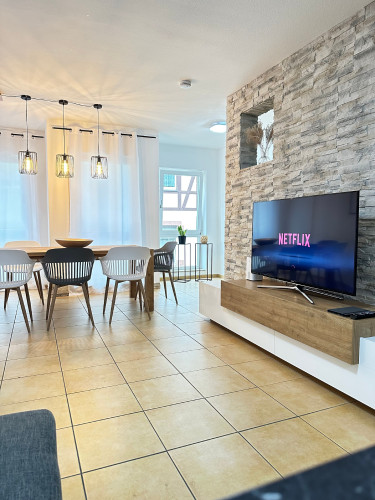 Business-Apartment AMAO-Stays I 100sqm I center I 3 floors I king-size beds I Netflix - Gallery - 25