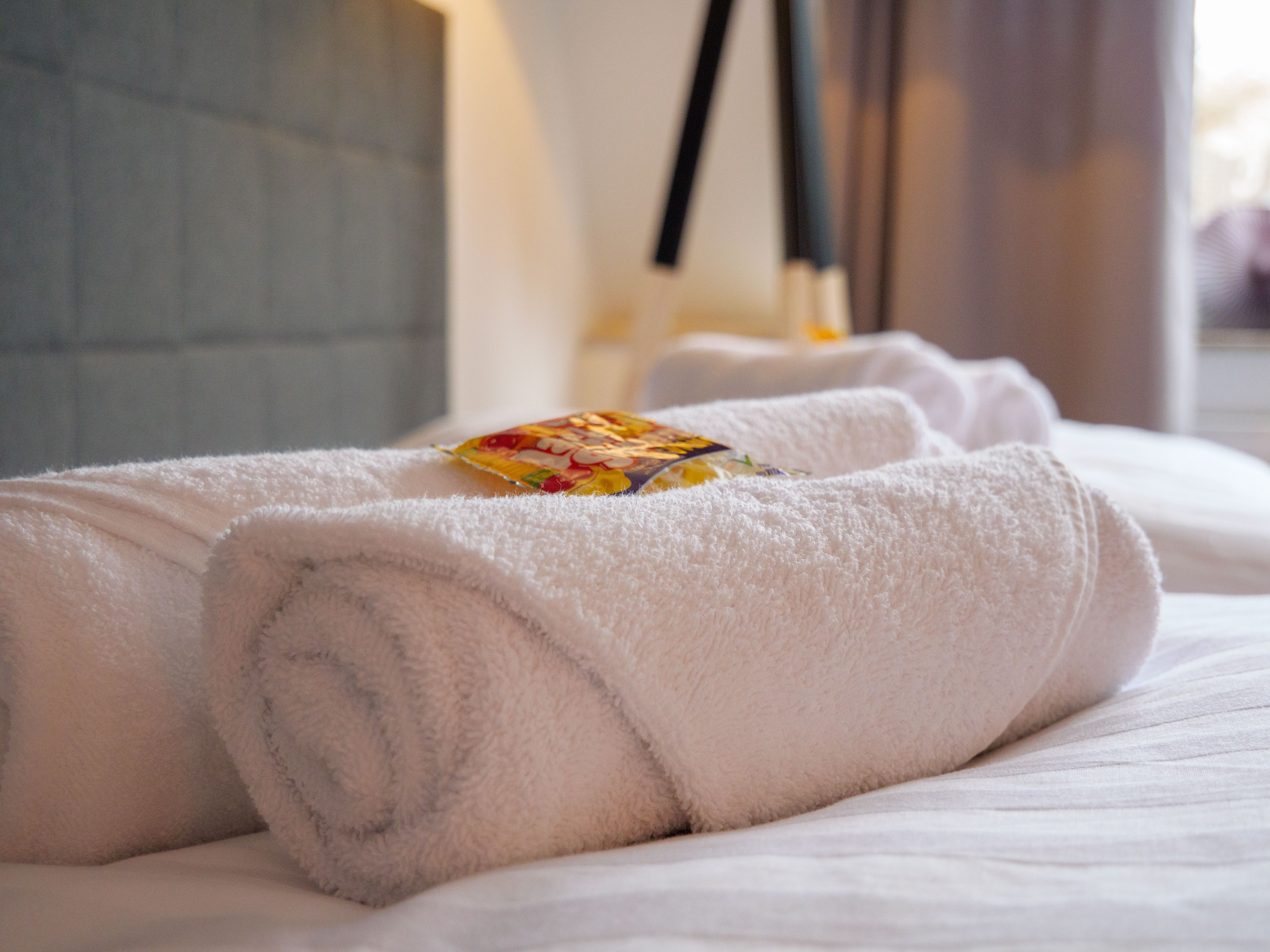 Business-Apartment AMAO-Stays I 90sqm I Center I Maisonette I Roof Terrace I King-Size Box Spring Be - 15