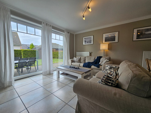 Cozy apartment with garden - central and close to the beach