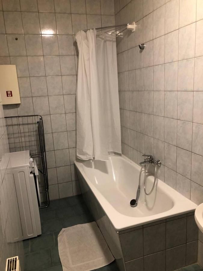 Neat And Great Studio In Merseburg - 6