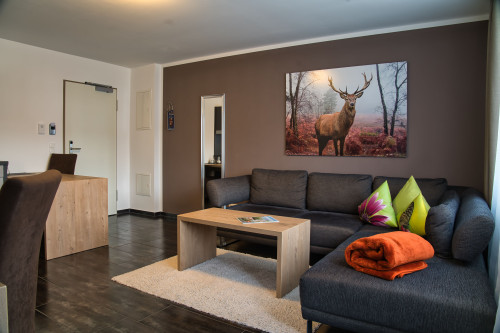 Beautiful apartment with balcony in quiet location near Augsburg