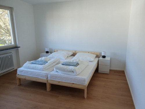 4-Zimmer-Wohnung - Balkon - ideale Lage - Bahnhofsnähe