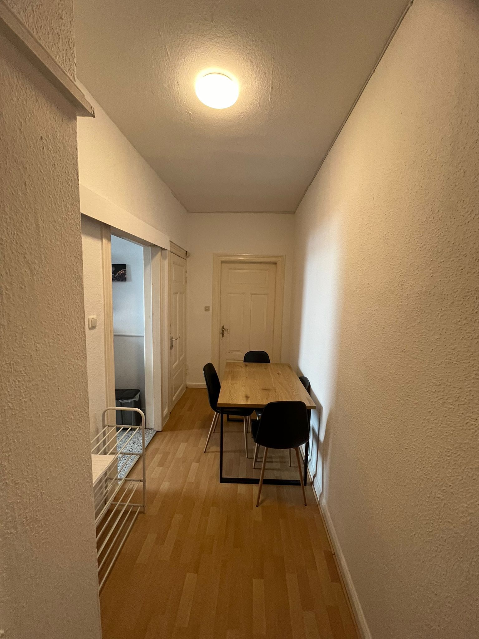 Pretty And Wonderful Apartment In Neumünster - 2