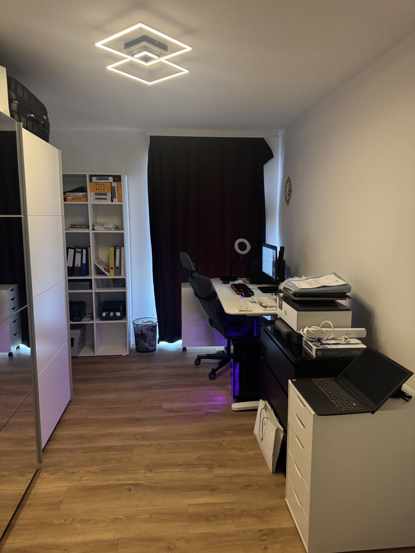  Moderne Wohnung In Zentraler Lage – Ideal Für Messebesucher / Modern Apartment In A Prime Location –  -  Moderne Wohnung in zentraler Lage – Ideal für Messebesucher / Modern Apartment in a Prime Location – Perfect for Trade Fair Visitors!  - Gallery -  1