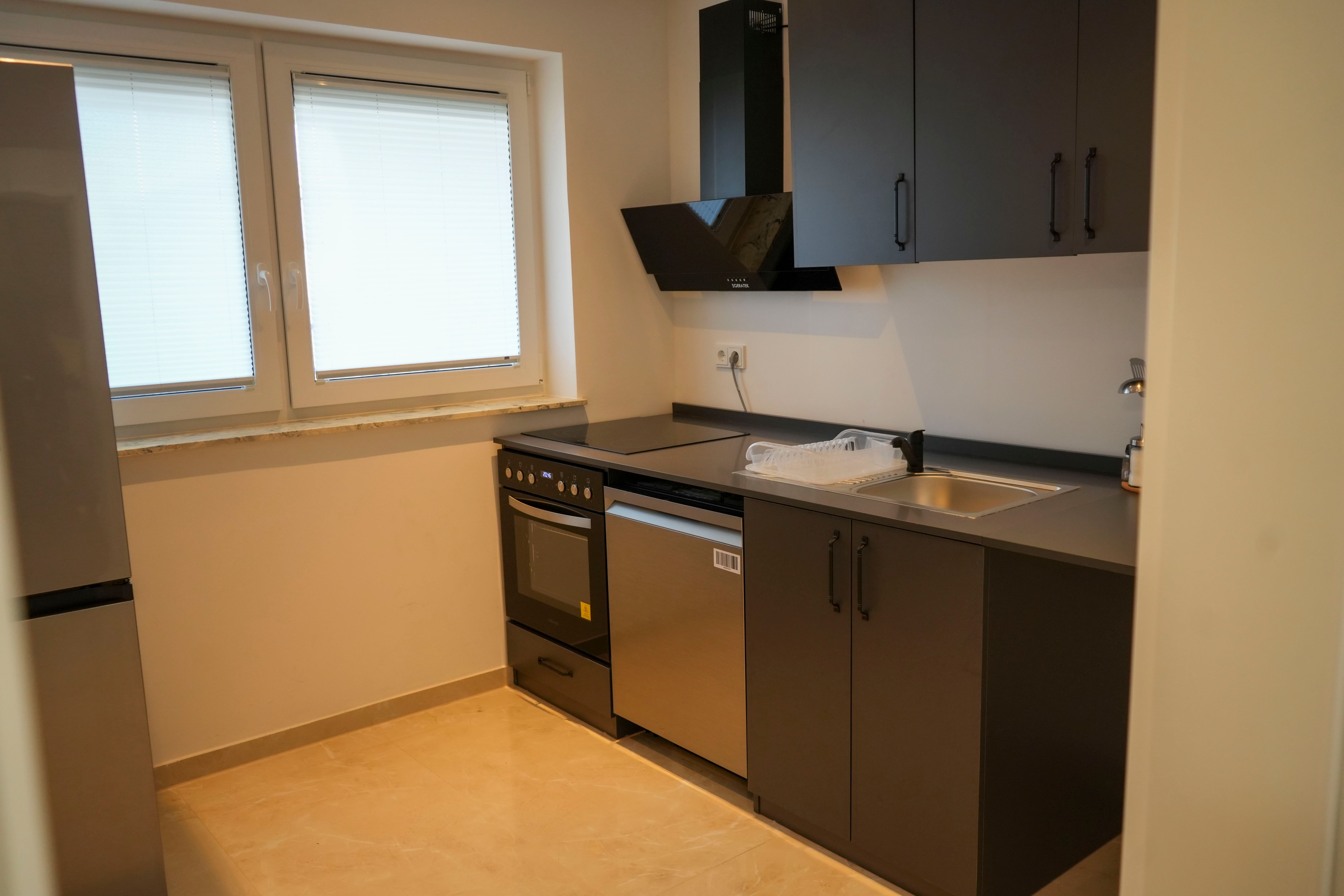  All-Inclusive – 2-Room Apartment, Garbsen, 4 People, Kitchen & Bath, Balcony  -  All-Inclusive – 2-Room Apartment, Garbsen, 4 People, Kitchen & Bath, Balcony  - Gallery -  14