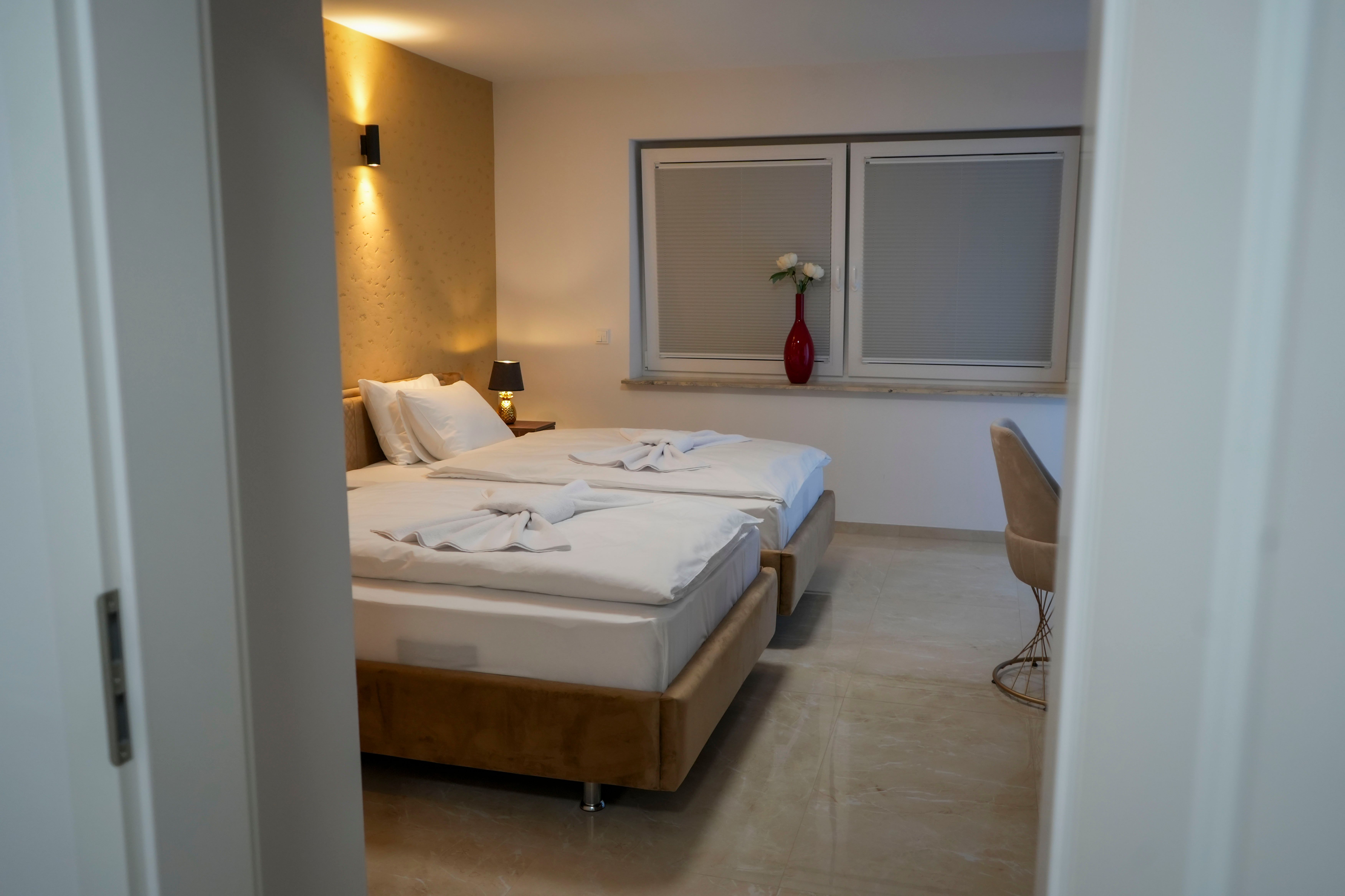  All-Inclusive – 2-Room Apartment, Garbsen, 4 People, Kitchen & Bath, Balcony  -  All-Inclusive – 2-Room Apartment, Garbsen, 4 People, Kitchen & Bath, Balcony  - Gallery -  26