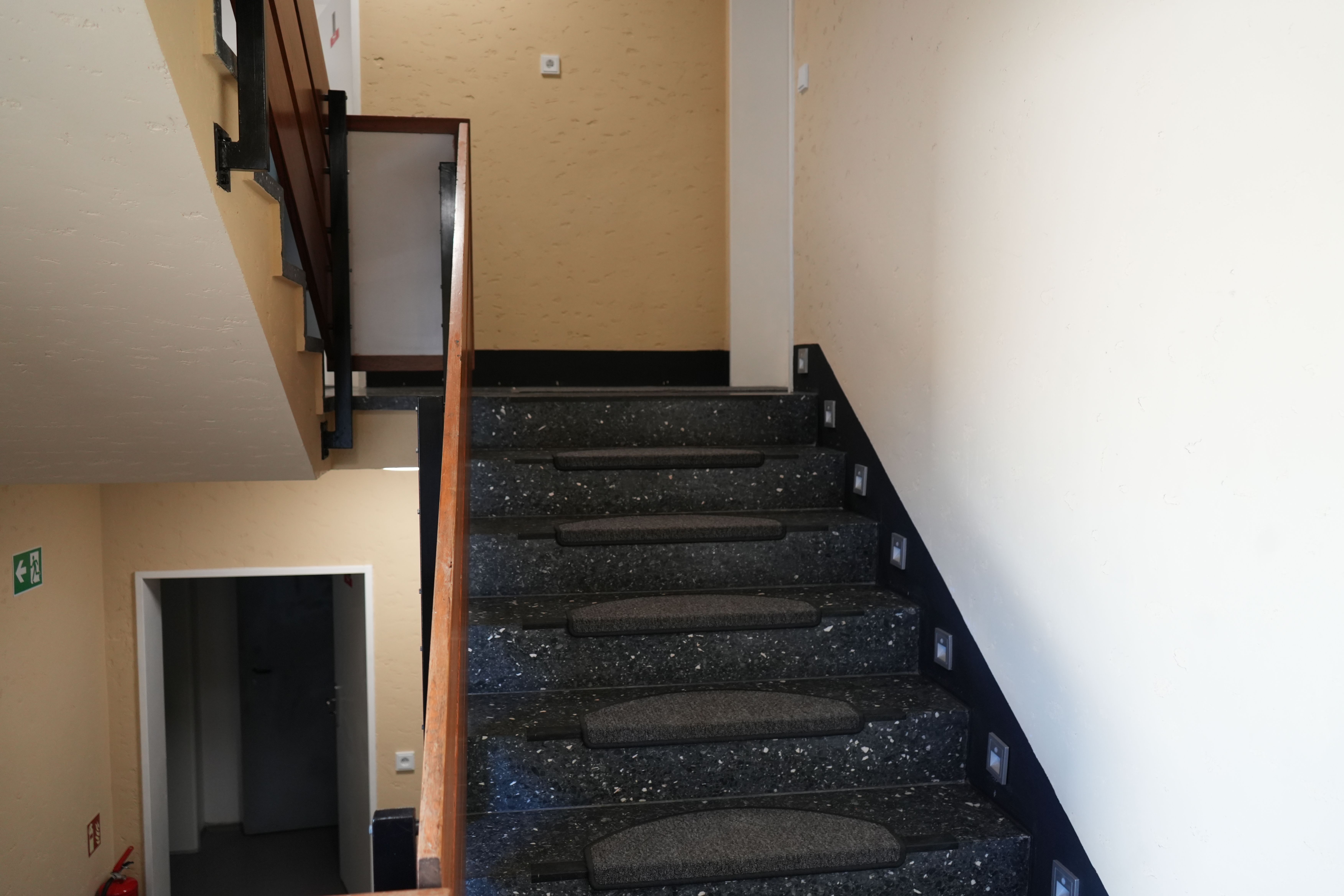  All-Inclusive – 2-Room Apartment, Garbsen, 4 People, Kitchen & Bath, Balcony  -  All-Inclusive – 2-Room Apartment, Garbsen, 4 People, Kitchen & Bath, Balcony  - Gallery -  4