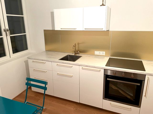  High Quality Renovated Furnished 3 Room Apartment In The Heart Of The Island Of Lindau (Lake Constan  -  High quality renovated furnished 3 room apartment in the heart of the island of Lindau (Lake Constance)  - Gallery -  6