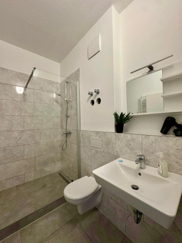 Apartments with 3 bedrooms and 2 bathrooms centrally located in Neumünster