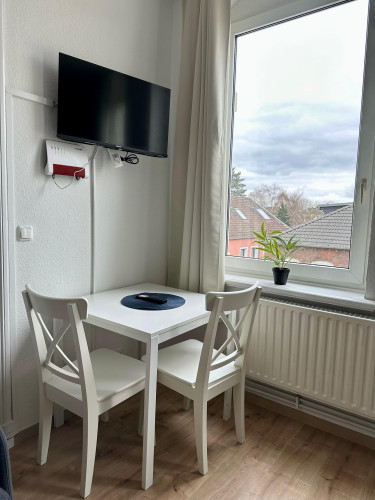 Apartments with 3 bedrooms and 2 bathrooms centrally located in Neumünster