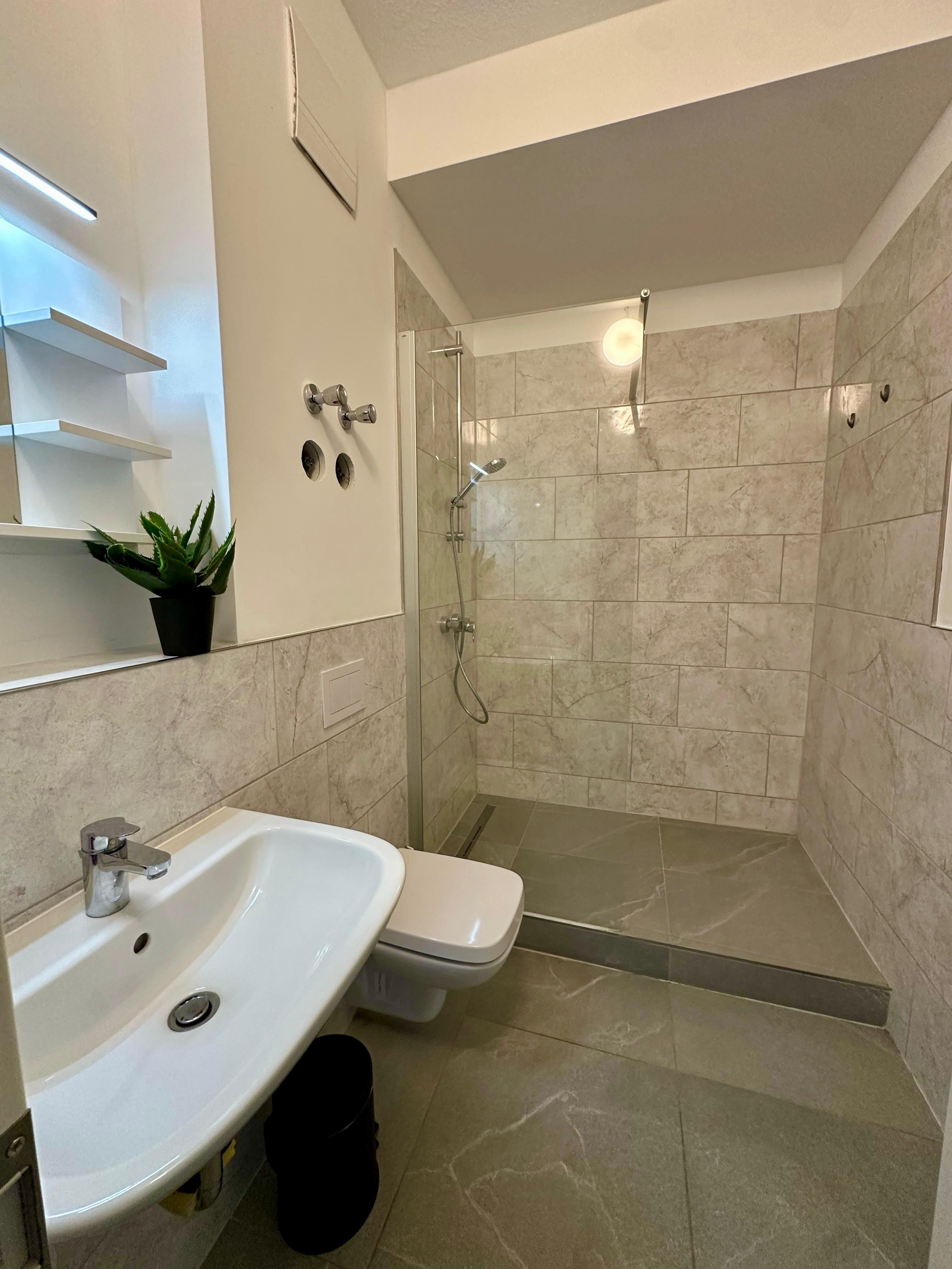 Apartments With 3 Bedrooms And 2 Bathrooms Centrally Located In Neumünster - 7