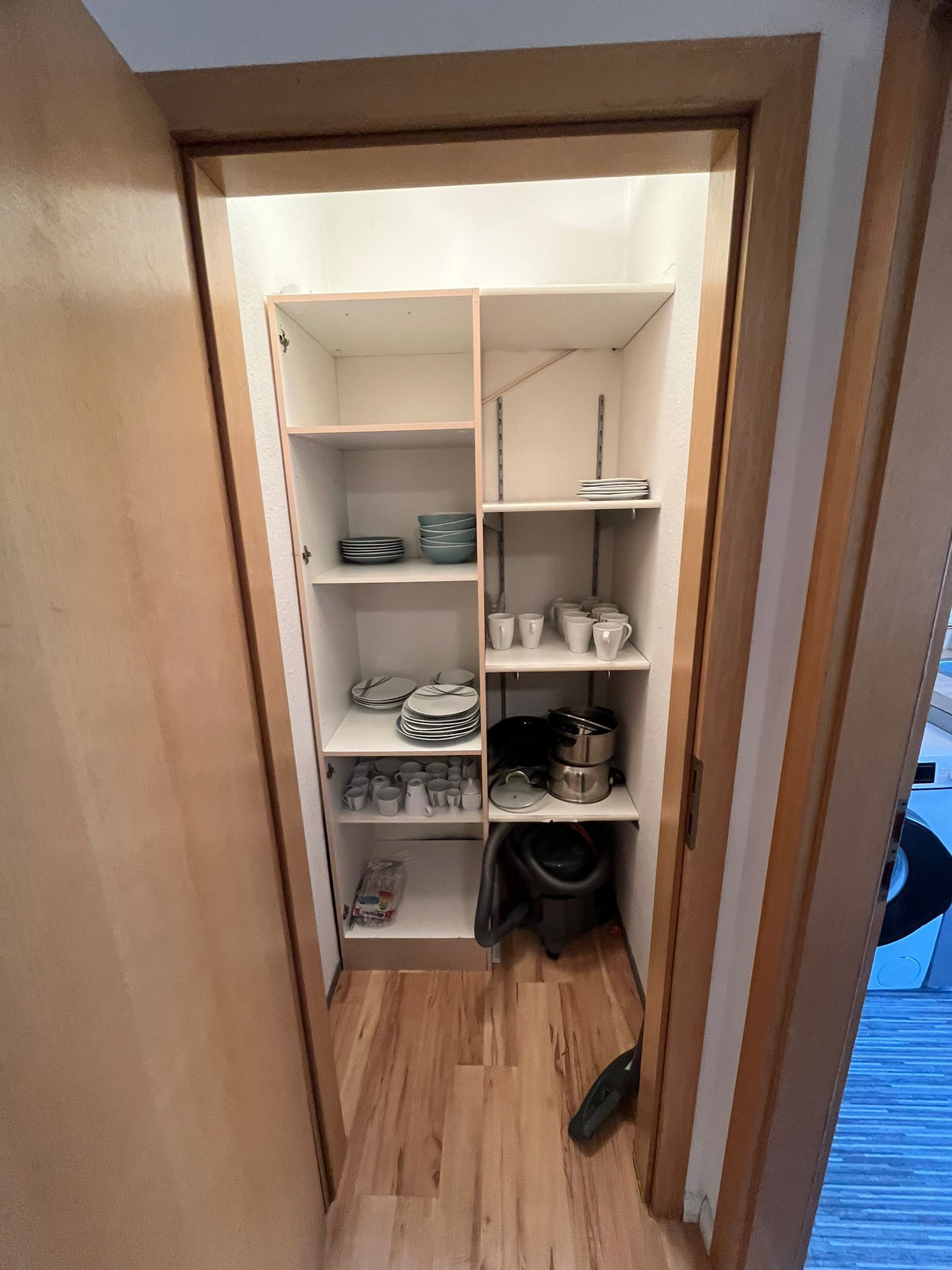 2 Room Apartment In Neumünster - 9