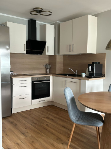 Stylish 2-Room Apartment – All-Inclusive & Ready to Move In!