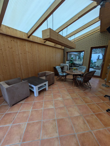 Modern 3-Bedroom Apartment with TV in Every Room & Covered Terrace