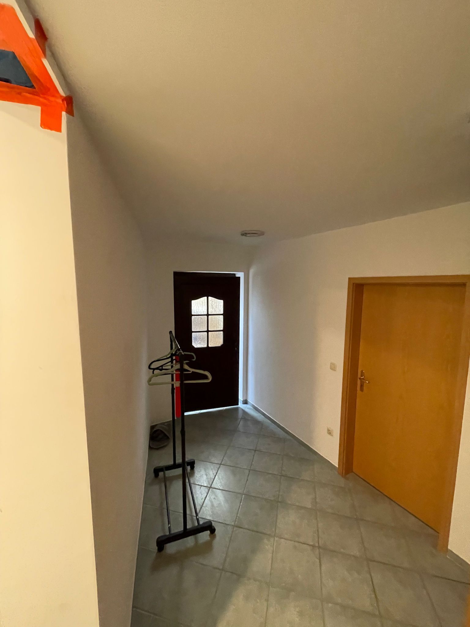  Modern 3-Bedroom Apartment With TV In Every Room & Covered Terrace  -  Modern 3-Bedroom Apartment with TV in Every Room & Covered Terrace  - Gallery -  17