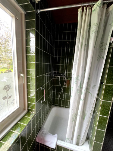 Charming apartment in a quiet location with ideal connections