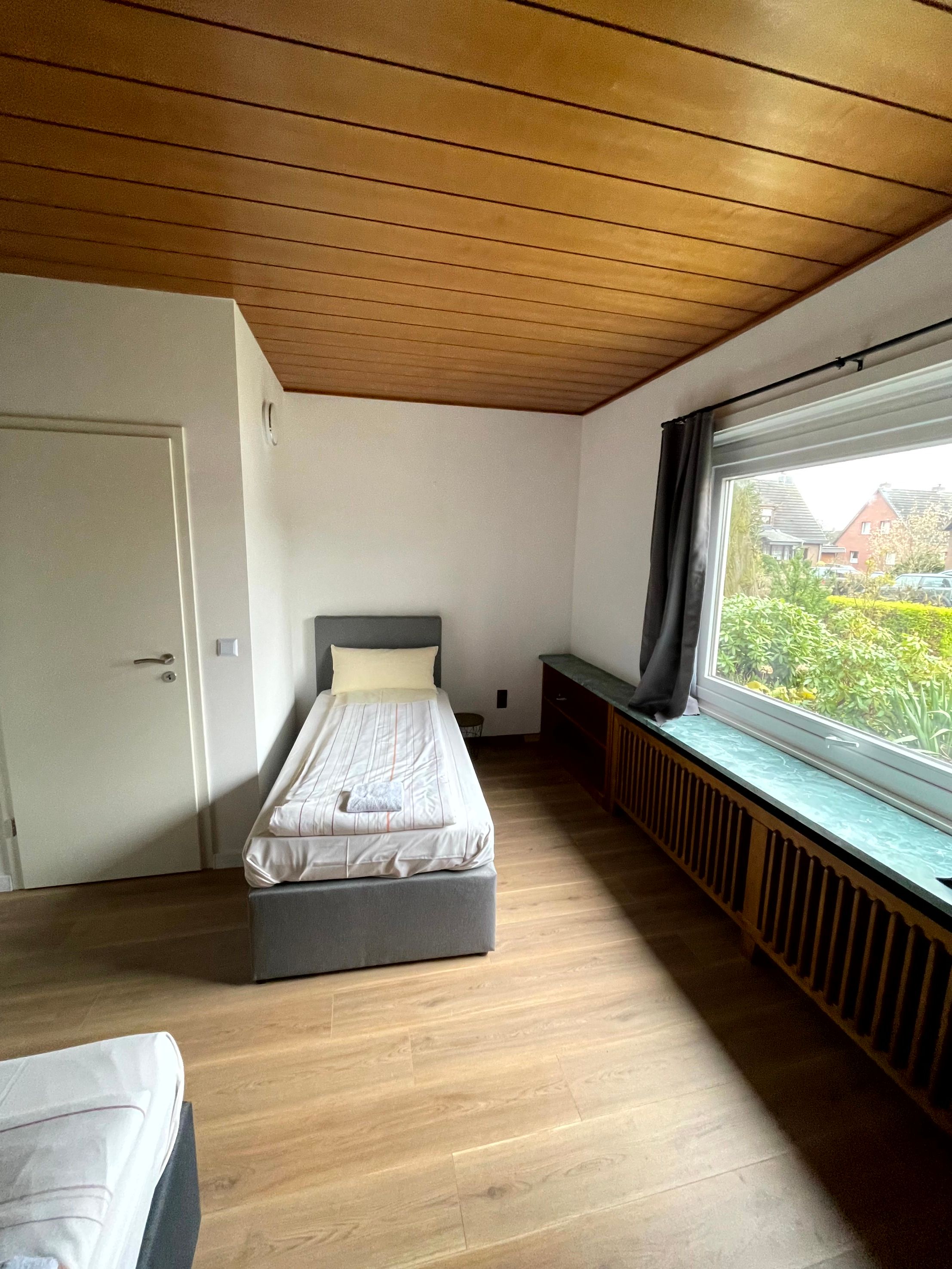 Charming Apartment In A Quiet Location With Ideal Connections - Charming apartment in a quiet location with ideal connections - Gallery - 4