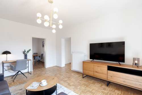 Flat with balcony near the city - Gallery - 15