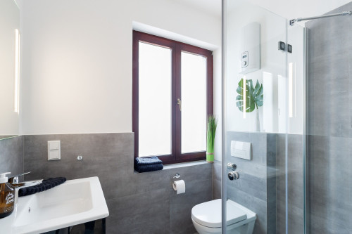 Flat with balcony near the city