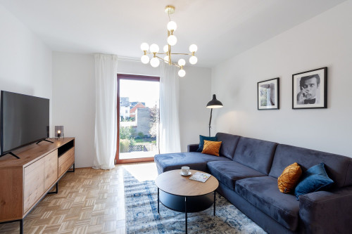 Flat with balcony near the city