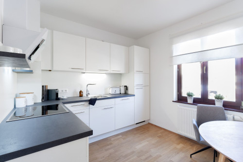 Flat with balcony near the city - Gallery - 10