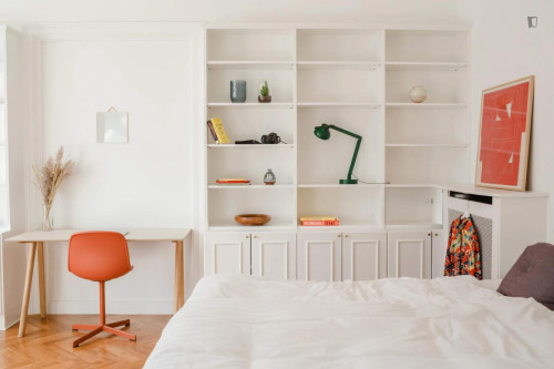 Charming double bedroom in shared flat in bustling Indre By