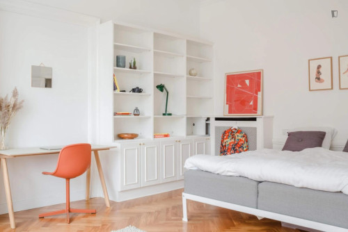 Charming double bedroom in shared flat in bustling Indre By