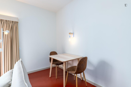 1-bedroom Apartment with outdoor area, close to Santo Ovídio Metro - Gallery - 14