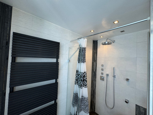 Spacious 3-Bedroom house with Under-floor heating, Private Garden & Parking – Easy access from Subway & Autobahn - Gallery - 47
