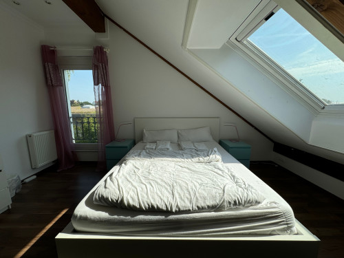 Spacious 3-Bedroom house with Under-floor heating, Private Garden & Parking – Easy access from Subway & Autobahn - Gallery - 17