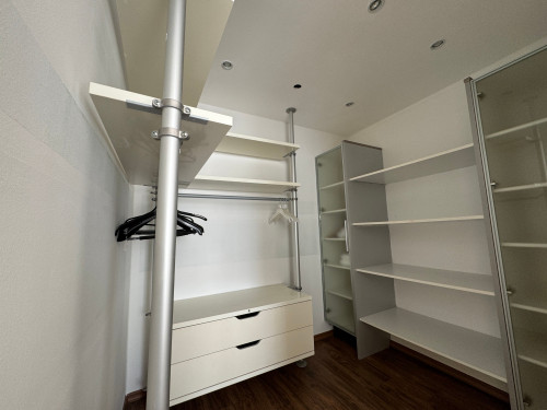 Spacious 3-Bedroom house with Under-floor heating, Private Garden & Parking – Easy access from Subway & Autobahn - Gallery - 24
