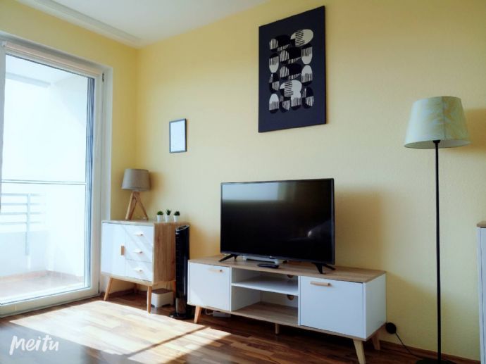Bright 1 Room Apartment With A Balcony And Underground Parking Space - 16