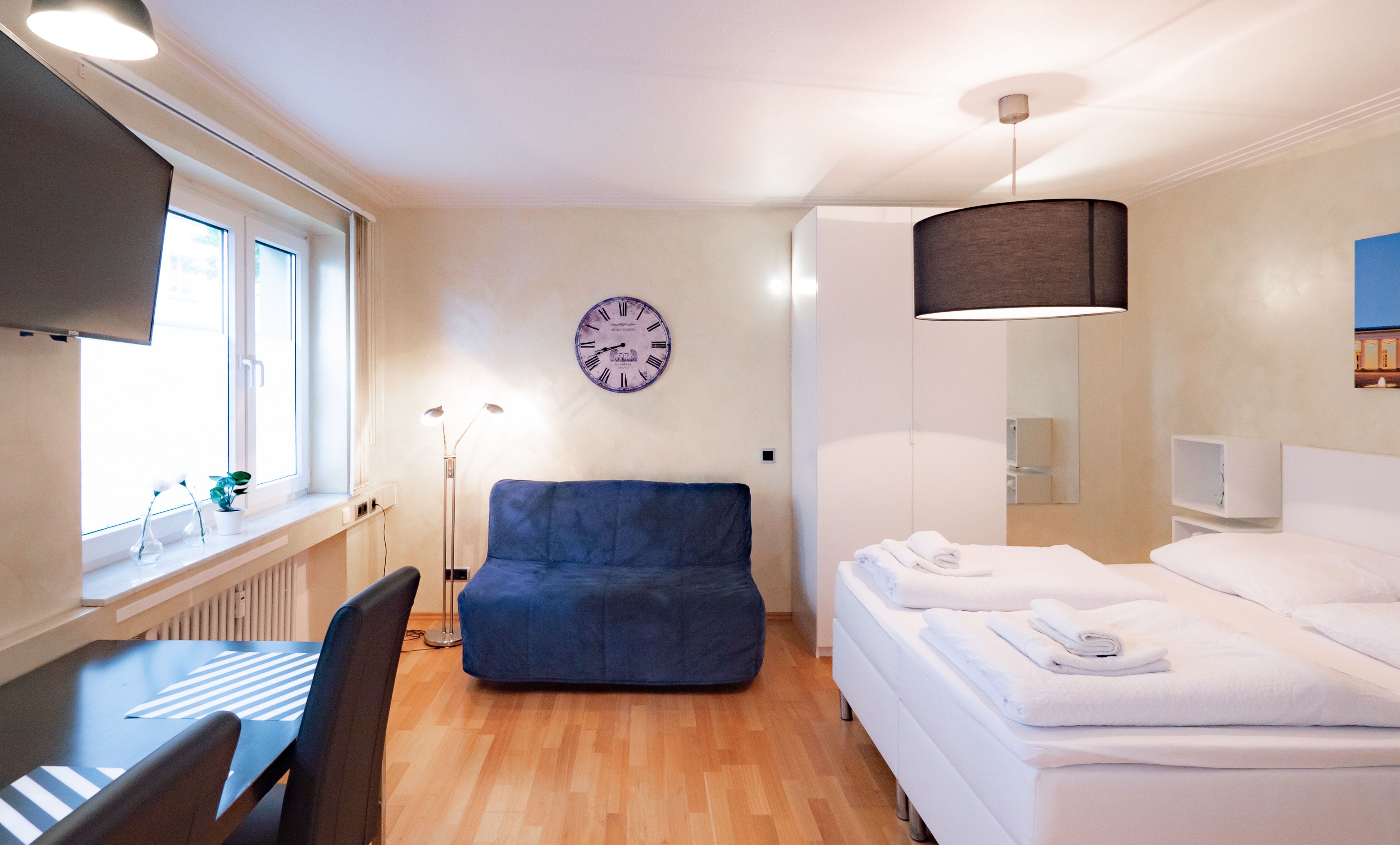 Amazing, Modern Suite In Aachen - 17