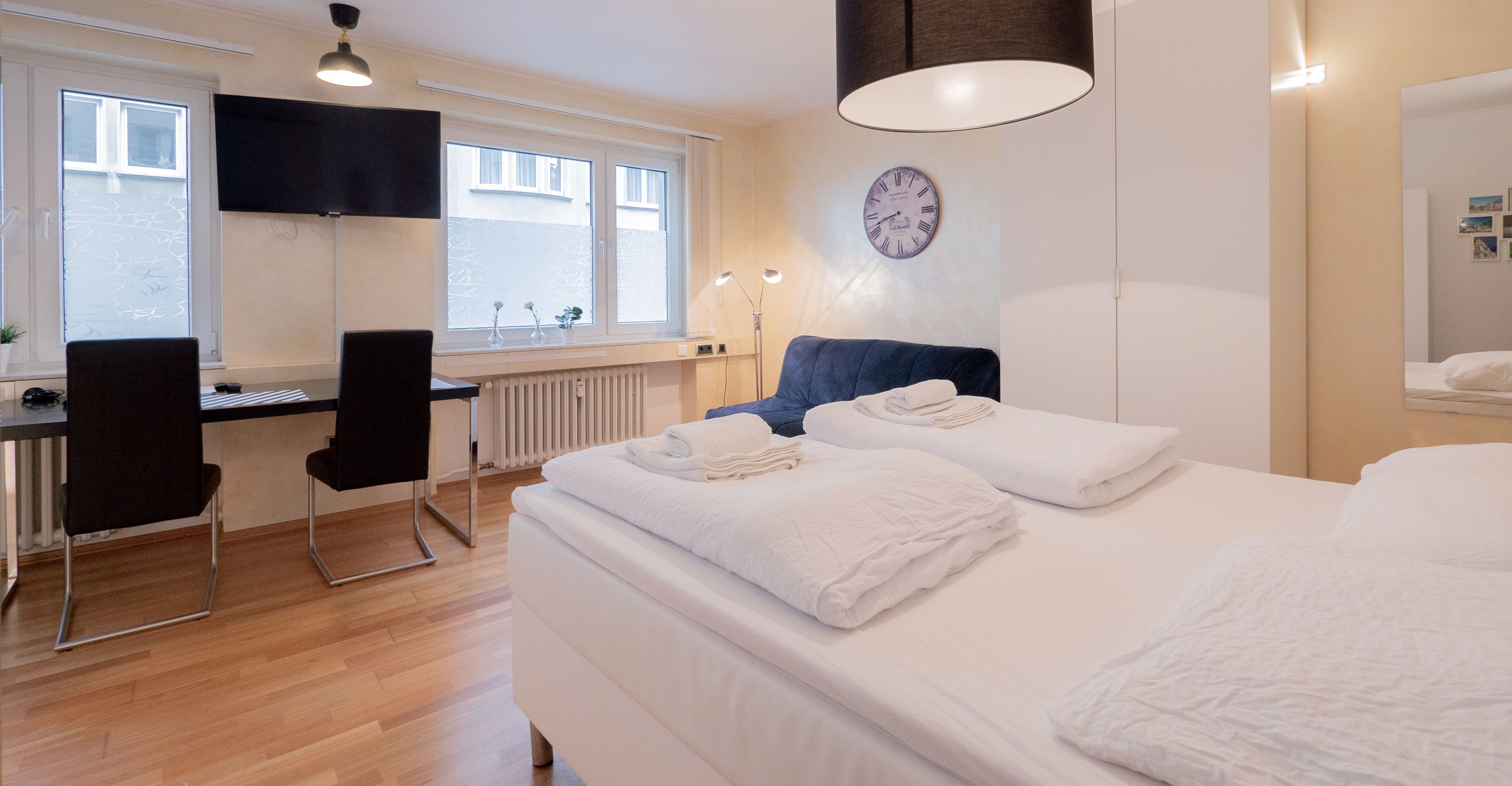 Amazing, Modern Suite In Aachen - 16