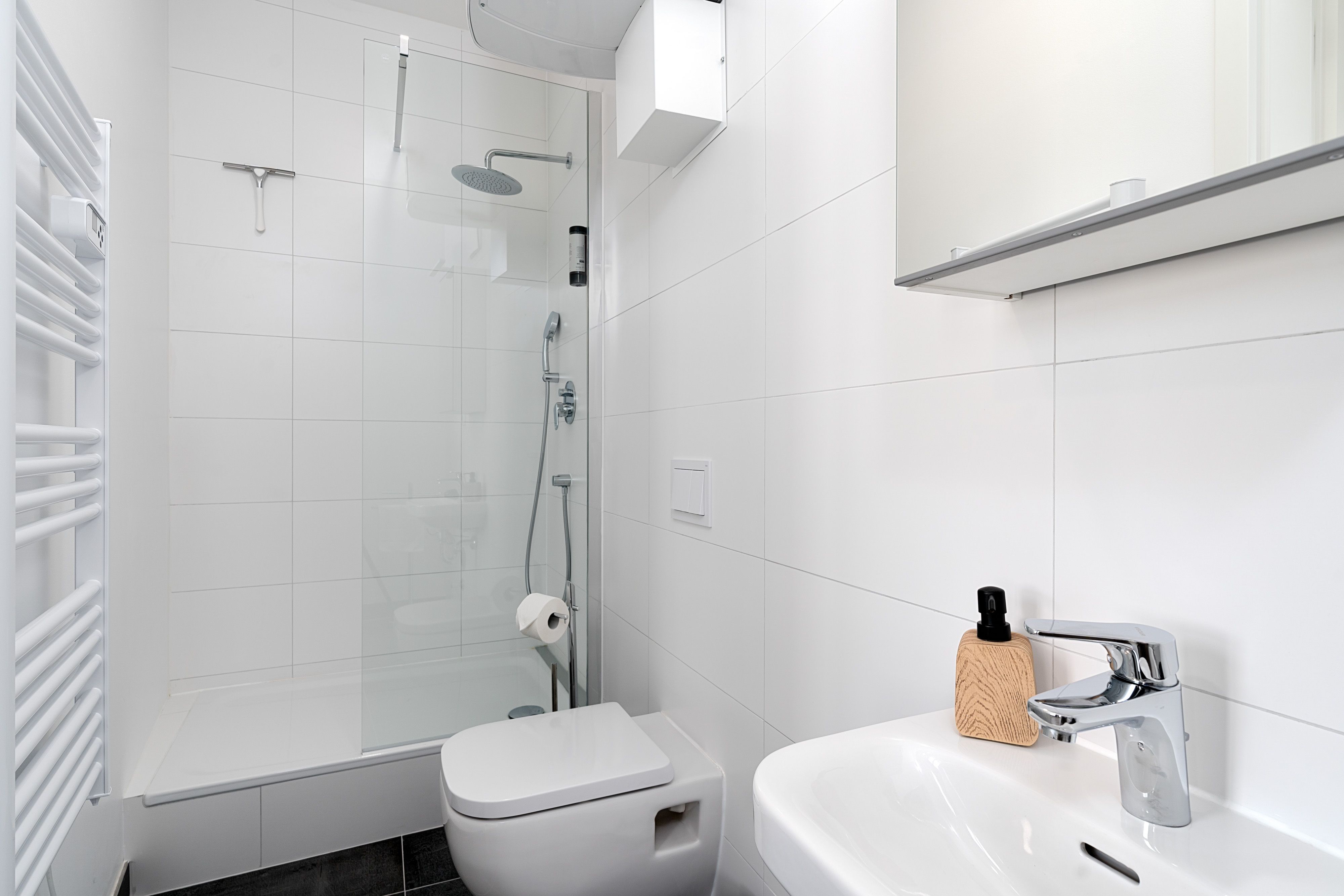 Modern And Friendly Studio In Hildesheims City Center - 1