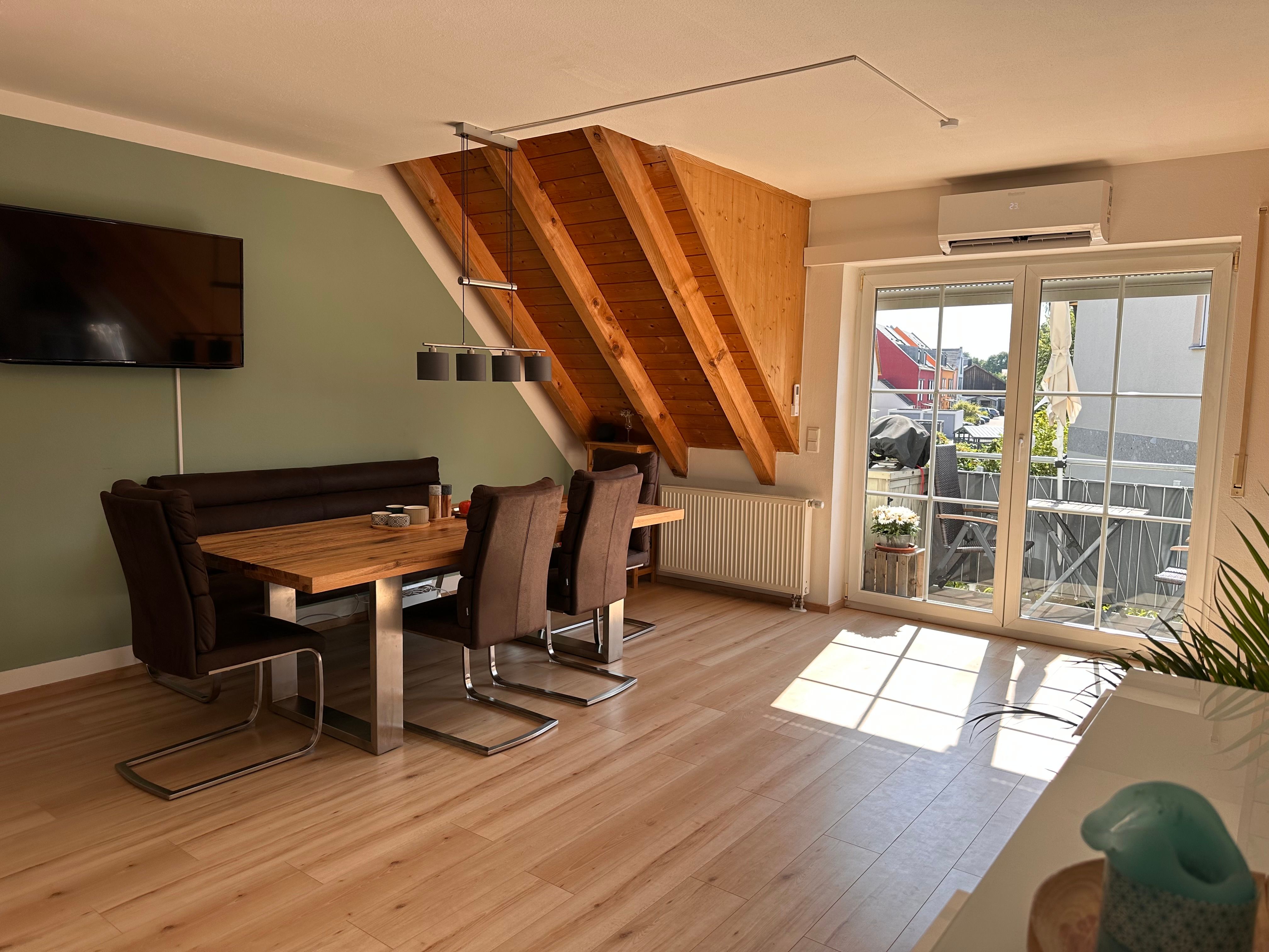 Light-Flooded 3.5 Room Maisonette Apartment - 28